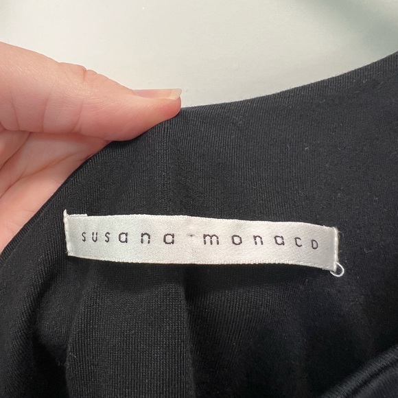 One shoulder black dress - Picture 3 of 4